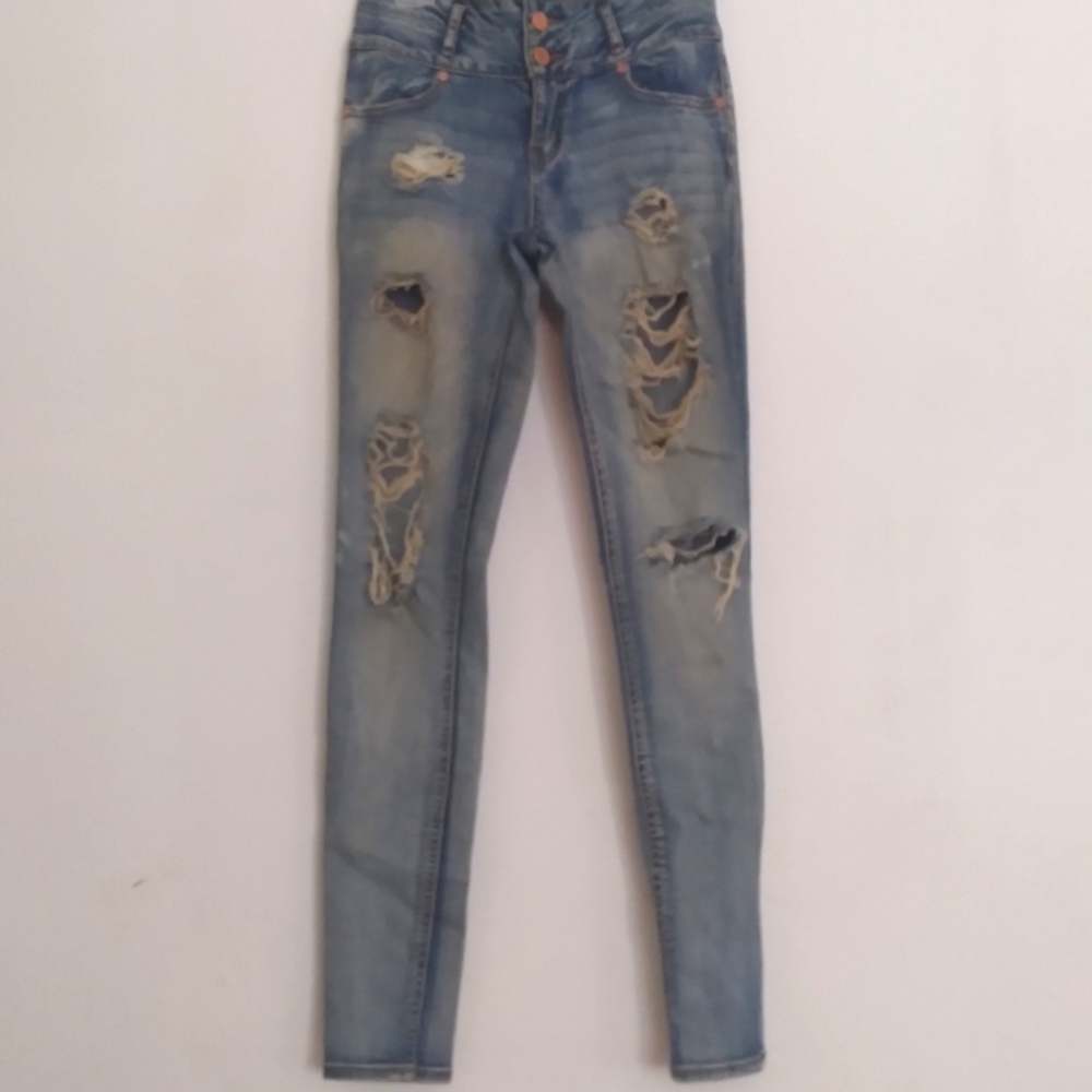 Refuge super destroyed skinny jeans size 2